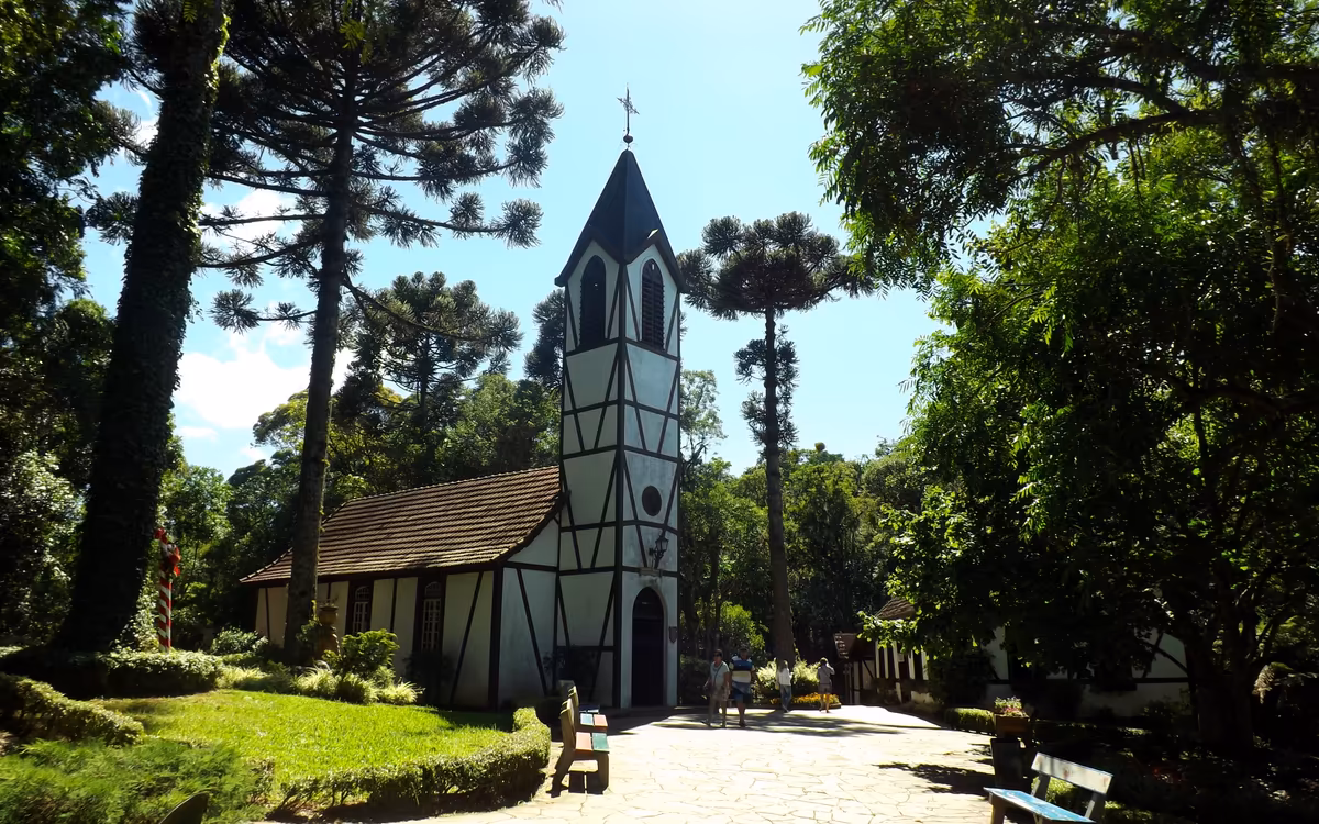 Construções históricas da Aldeia do Imigrante